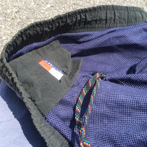 VTG 90s TOMMY OUTDOORS MENS SHORTS SIZE SMALL - Picture 4 of 5